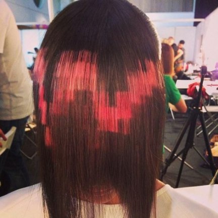 Новый тренд в окрашивании: волосы-пиксели